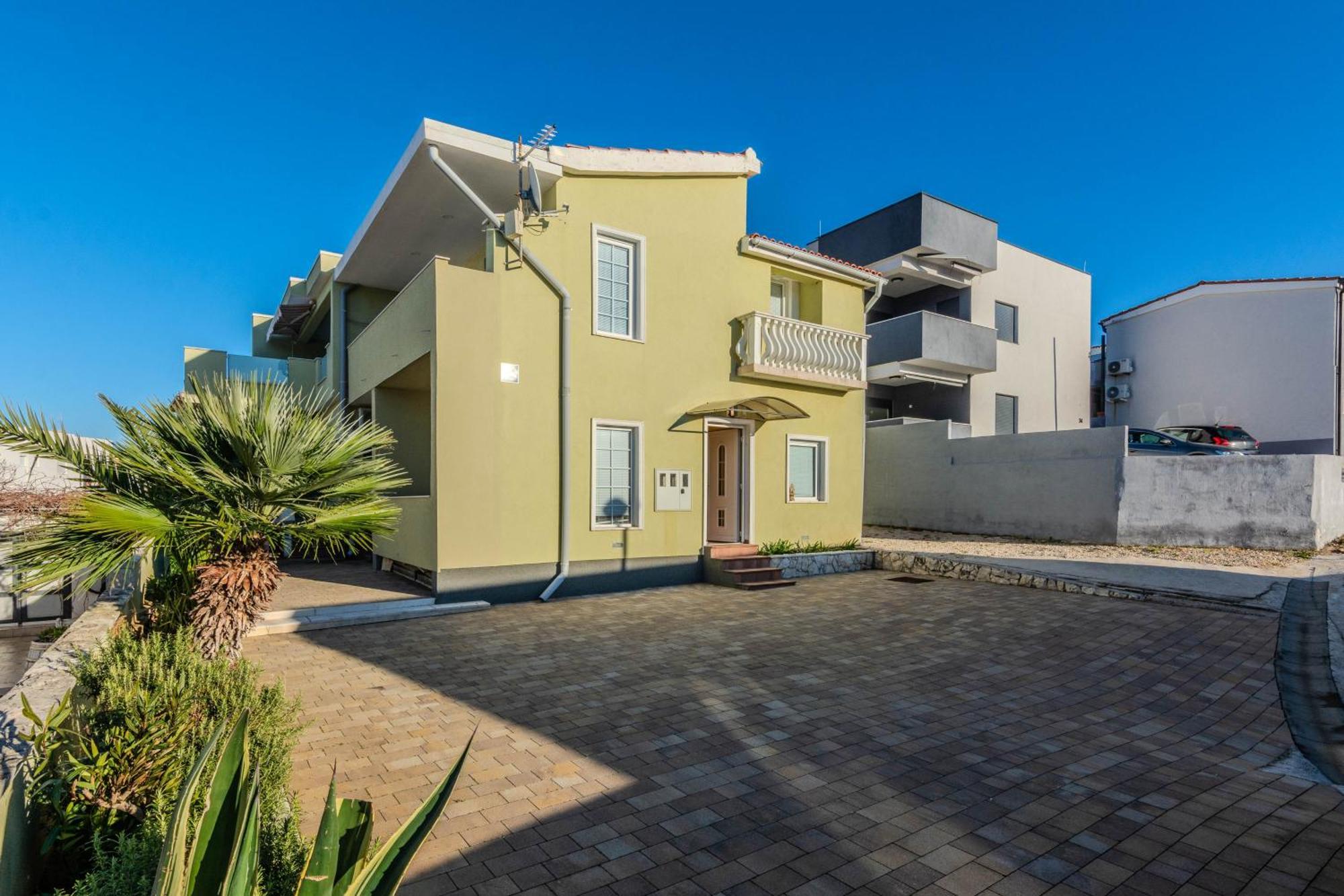 Apartments By The Sea Vir - Lozice, Vir - 18593 Exterior foto